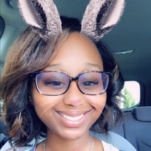 Meet your Posher, Jamye